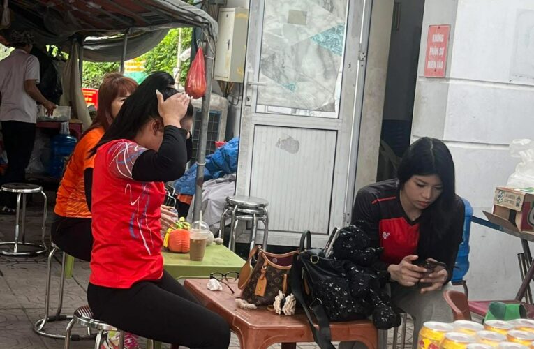 Idol Anh Thơ tại sới vật Ninh Hiệp