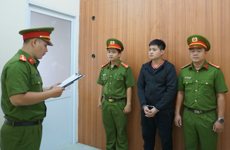 Bắt khẩn cấp ‘trùm’ cho vay lãi Hoàng Đức Huy, SN 2001