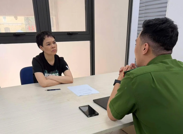 Ninh Hiệp: Ng phụ nữ thuê sa’t tku? b’ ng ở Ninh Hiệp ra đầu thú